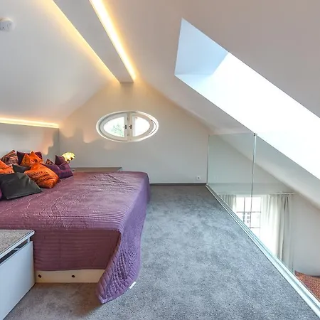 By Welcome To Salzburgo